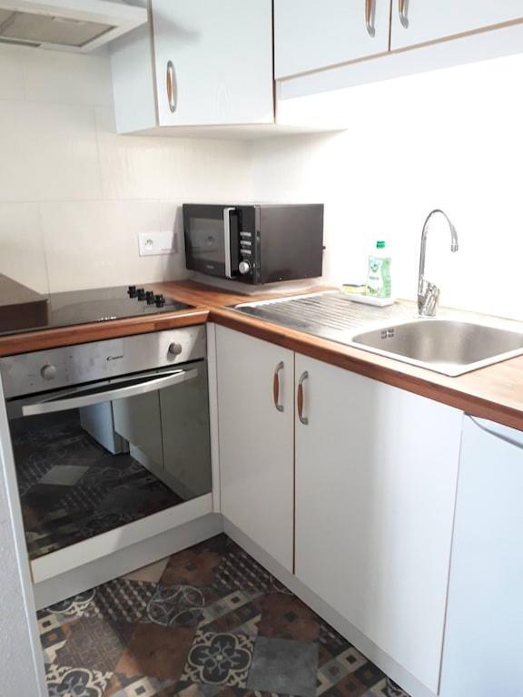 Le Roche B Appartement Férel Buitenkant foto