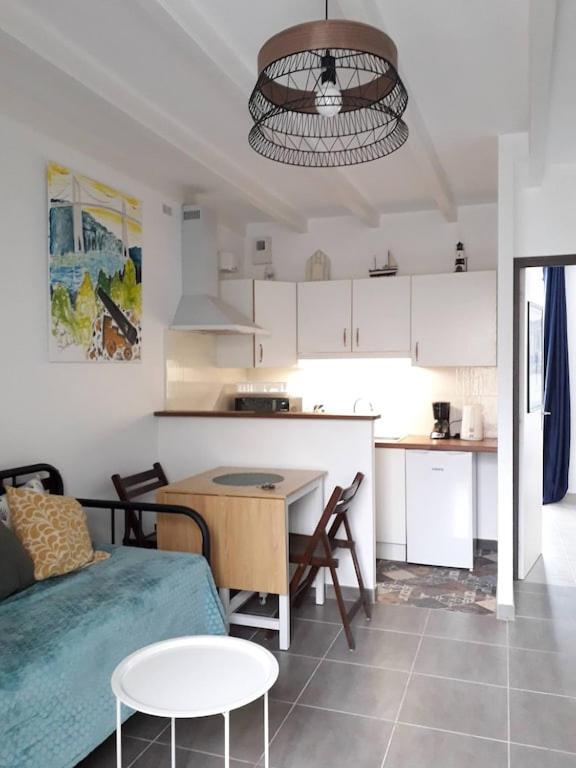 Le Roche B Appartement Férel Buitenkant foto